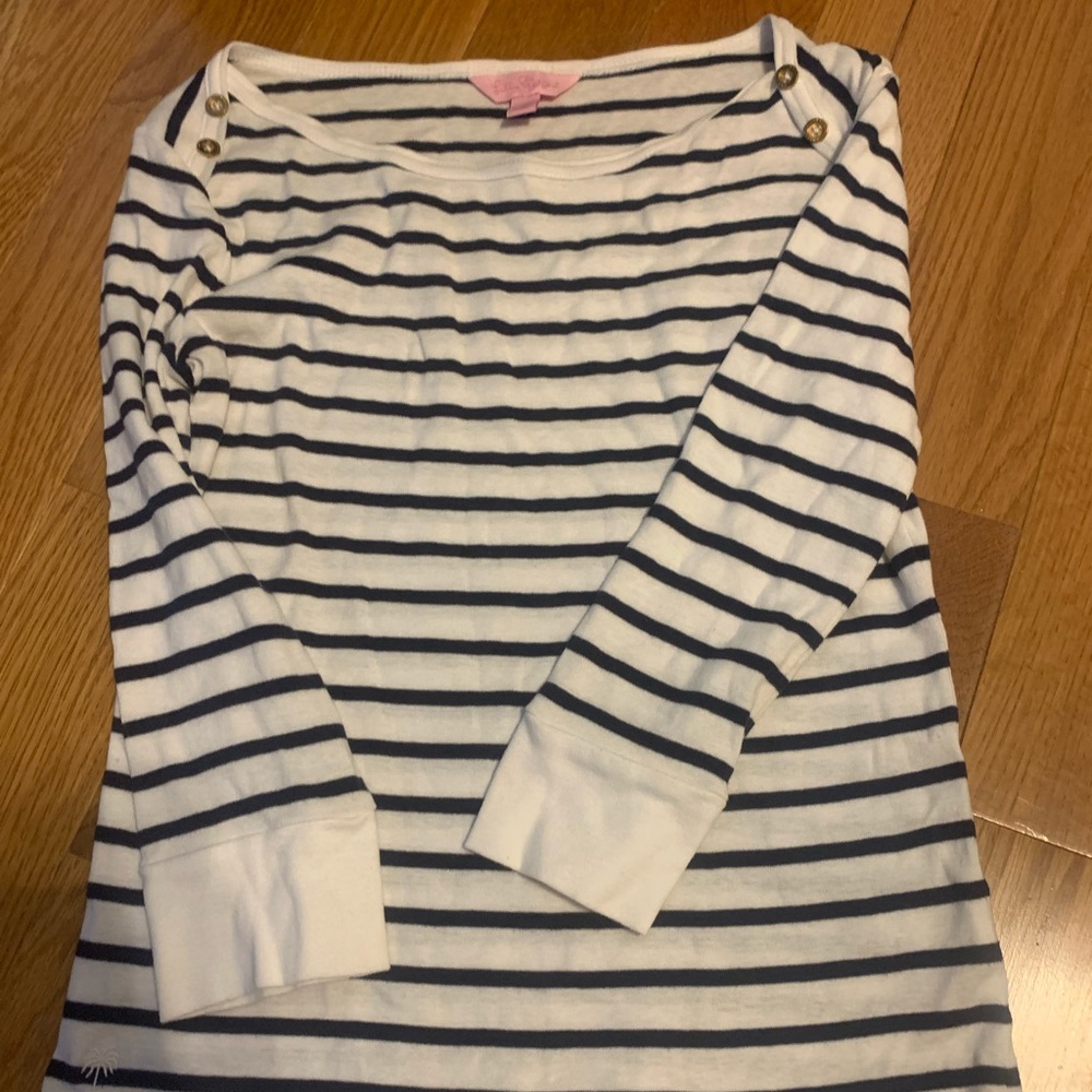 Lily Pulitzer 3/4 length shirt